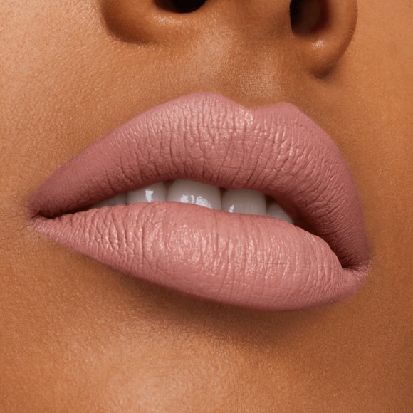 M·A·CXIMAL SILKY MATTE VIVA GLAM LIPSTICK - Picture 6 of 8